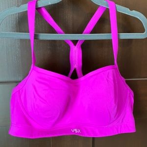 Classic VSX racer back sports bra. Like new! Barely used!